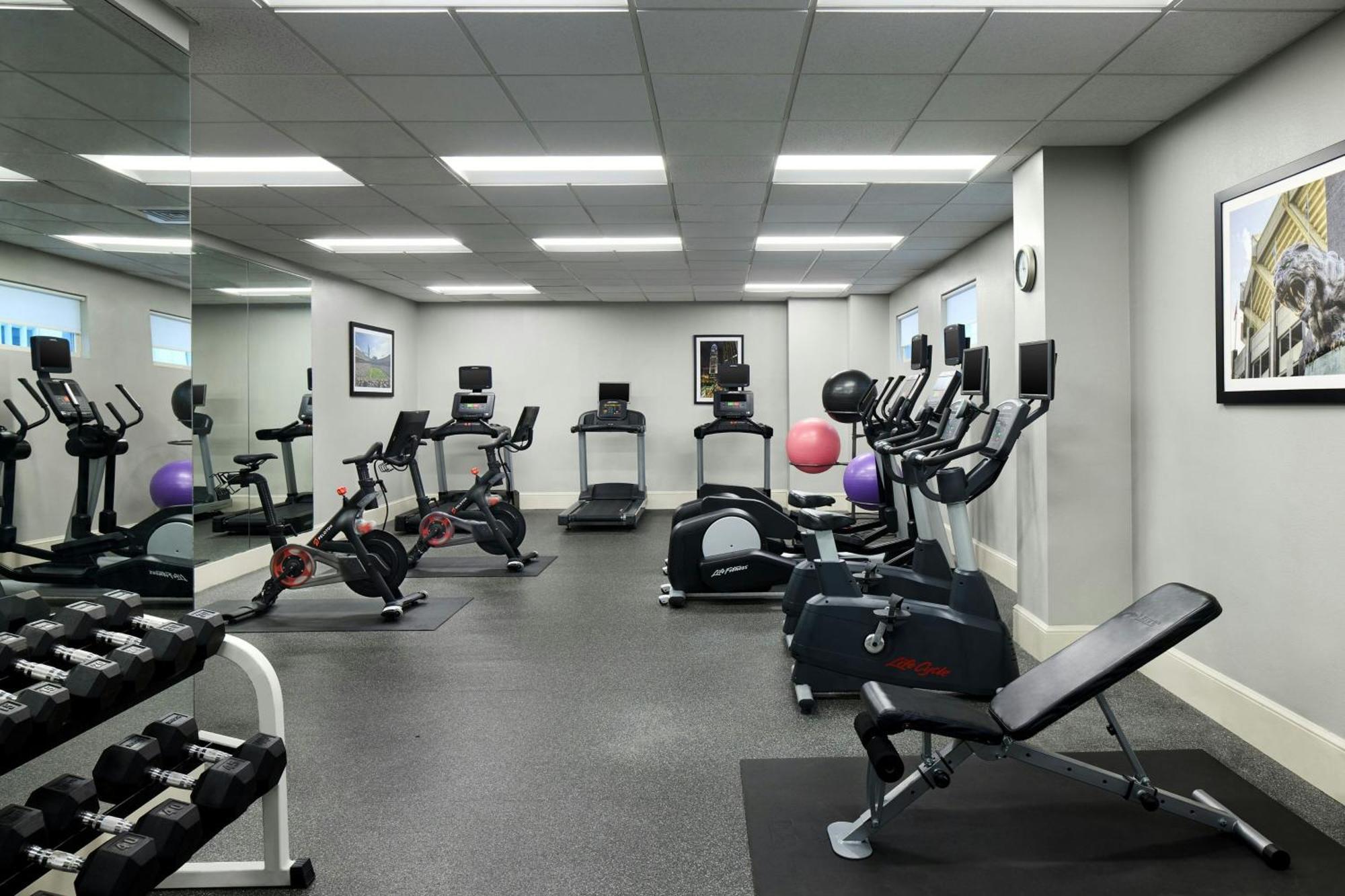 Residence Inn Charlotte Uptown Екстериор снимка