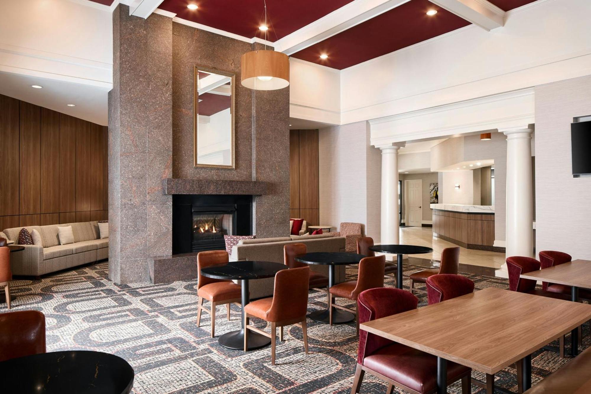 Residence Inn Charlotte Uptown Екстериор снимка